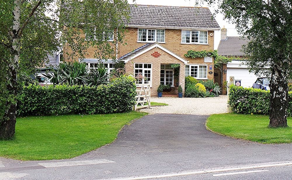 Silverstone Guest House 외부 사진
